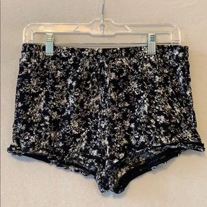Tilly’s loose shorts